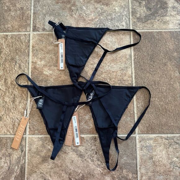 Skims Sequin String Thong Onyx Size Small - Picture 5 of 11